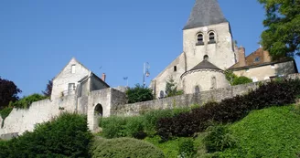 Forteresse médiévale et village de Yèvre-le-Châtel