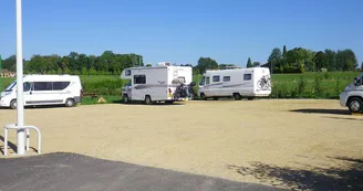 Aire d'accueil camping-car_1