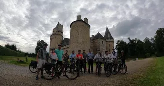 Groupe cyclo au château de Bonnval