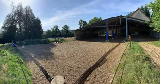 Centre équestre "Les Chevaux de Tilcara" à Château-Chervix_3