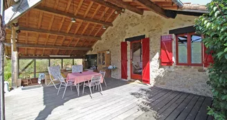 Chambre d'hôtes du Clos de l'Arthonnet à Flavignac en Haute-Vienne (Nouvelle Aquitaine) - Terrasse couverte_18