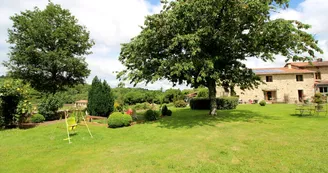 Chambre d'hôtes "La Ferme de Chasseneuil" à Saint Symphorien Sur Couze en Haute-Vienne _4