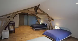 Gîte de 'La Reille' à Cussac en Haute-Vienne (Nouvelle Aquitaine)- chambre bleue 2 à l'étage_39