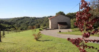 Gîtes de France "La Chaudière" à St Auvent, Haute Vienne, l'arrivée au gîte_26