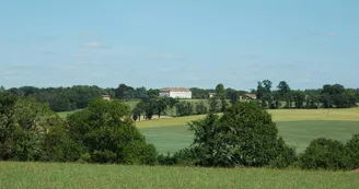 Gite"Sannat" à Saint Junien Les Combes en Haute-Vienne (Limousin)_30