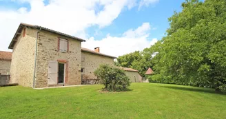 Gite Petit Feuillade à Saint Laurent Sur Gorre en Haute-Vienne_1