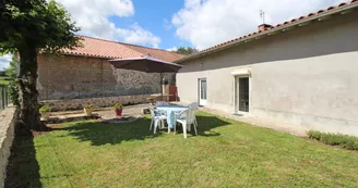 Gîte Le Cheminot à Saint Auvent en Haute-Vienne (Nouvelle-Aquitaine)_1