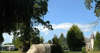 Castel Camping “Chateau de Leychoisier”_3