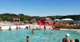 Piscine aqualudique du Lac de Saint-Pardoux - Bassin_6