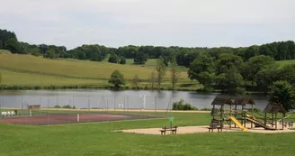 Etang de pêche de 'Montréal' à Saint Germain Les Belles_2