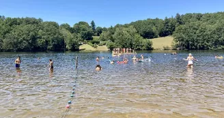 Plage du lac de Ste Hélène, à Bujaleuf_3