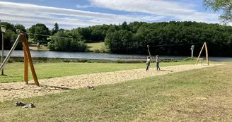 Plage du lac de Ste Hélène, à Bujaleuf_6