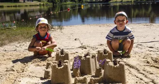 concours de chateau de sable à l'Etang de Meuzac