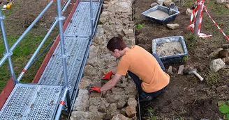 Bénévole sur chantier