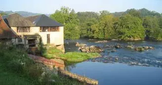 Moulins du Daumail - moulins à cailloux, émail et pâte à porcelaine_2