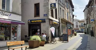 Terrasse du Restau'Pâtes à Saint-Léonard de Noblat