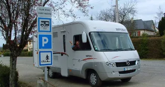 aire-camping-car-juvigne-53-2