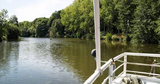 Mayenne bateau promenade.5 - ©Laura Remoué-OTVHM