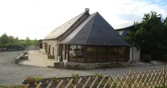 GÎTE DE GROUPE LE HAMEAU DE CYPRIEN