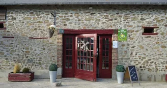 GÎTE DE GROUPE LE HAMEAU DE CYPRIEN