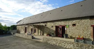 GÎTE DE GROUPE LE HAMEAU DE CYPRIEN