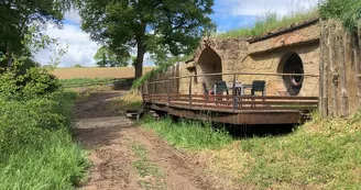 GITE INSOLITE TROGLOGITE L'ETANG D'EOLE