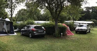 camping du bac ménil pays de la loire sud mayenne emplacements