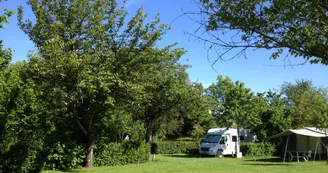 Camping du Bac Ménil