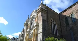 CATHÉDRALE NOTRE-DAME DE LA TRINITÉ