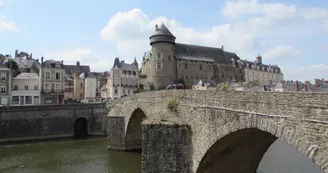 Le vieux chateau de Laval