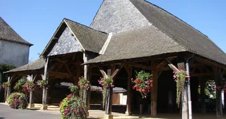 LES HALLES DE SAINT DENIS D'ANJOU