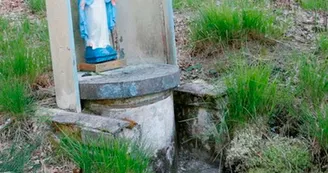 fontaine-notre-dame-ychoux.jpg