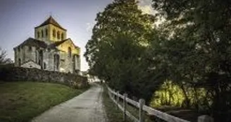 sentier de randonnée des aurières le chalard_1