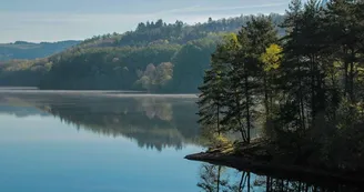 Vue sur le lac de saint pardoux_2