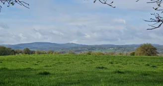 Vue sur monts des Cars