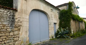 Porche Saint-Saturnin