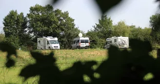 Aire-de-Stationnement-Solesmes