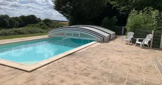 Gite  Piscine Terrasse 