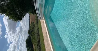 Gite Aux Instants Partagés Fontenay sur Vègre Piscine Terrasse (24)