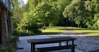 Chambres d'hôtes Le Moulin de l'Inthe - Saint-Léonard-des-Bois - terrasse 2