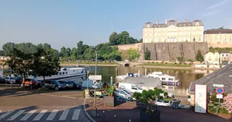 Studio Sablé sur Sarthe Vue Chateau (1)