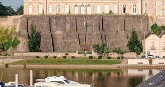 Studio Sablé sur Sarthe Vue Chateau (2)