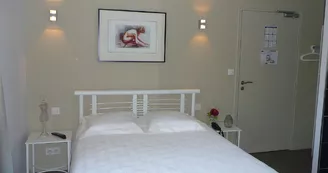 vallee-de-la-sarthe-saint-aubin-chambre-blanche-72-HOT