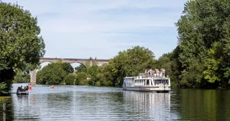 Viaduc-de-Chantemesle- Bateau Le Sablésien