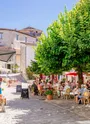 Place du village d'Aubeterre