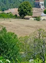 Vue sur le village de St-Martin-de-Coux et son église