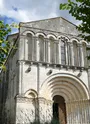 L'église Saint-Pierre d'Échebrune et son remarquable portail roman