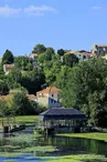 Saint-Simeux, Village de Pierres et de Vignes