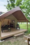 Campsite Les Jardins de Privas - Tent "Wood"