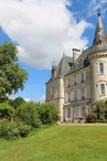 Chambre d'hôtes "Le Chateau De La Chabroulie" à Isle en Haute-Vienne (Limousin)_1